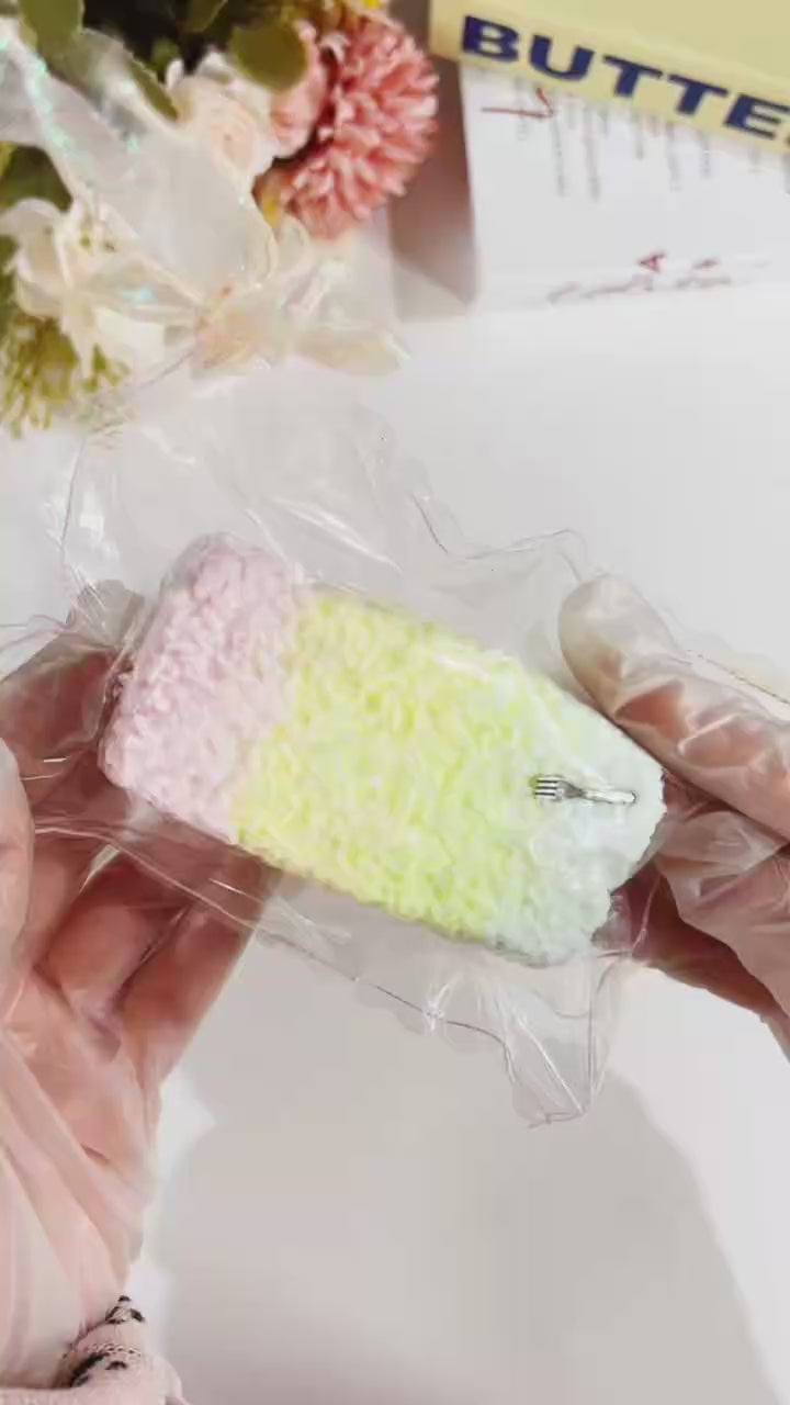 レインボー長方形ケーキスクイーズ 高品質 食品グレード ストレス解消グッズ 人気商品 珍しいギフト 学生用